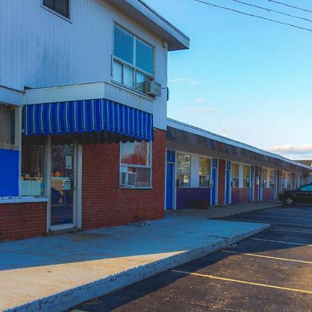 Red Horse Motel Dayton Moraine Exterior photo